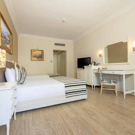 Rezort Crystal Tat Golf & 5*
